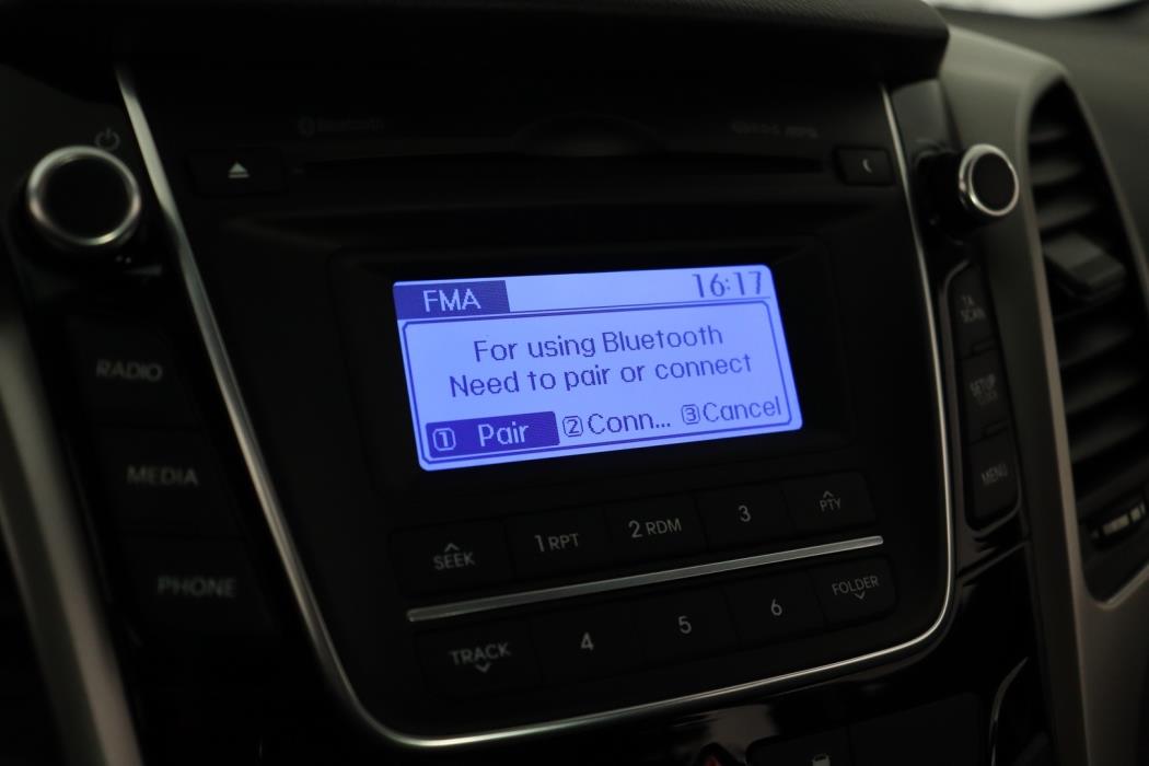 HYUNDAI i30 5d 2015