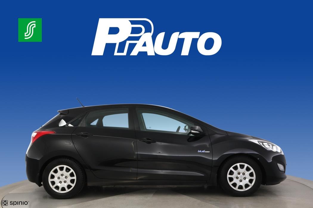 HYUNDAI i30 5d 2015