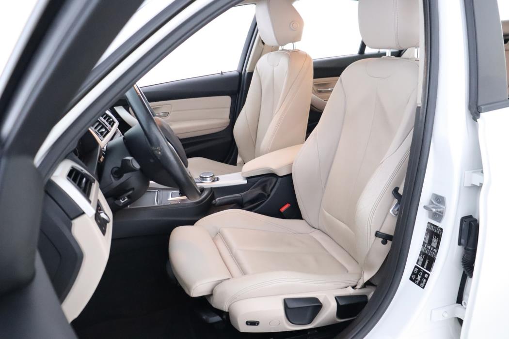 BMW 320 2018