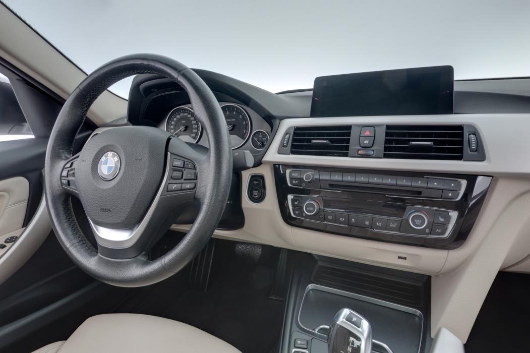 BMW 320 2018