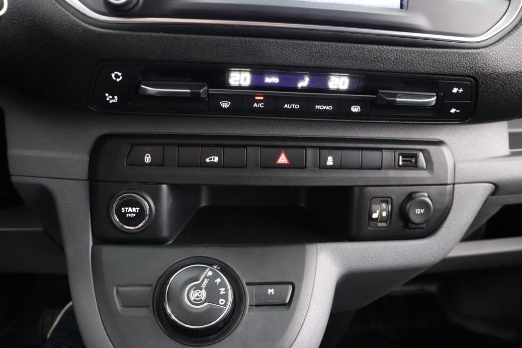 TOYOTA Proace 2017