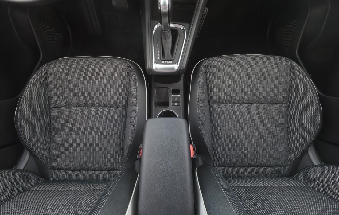 RENAULT Captur 2023