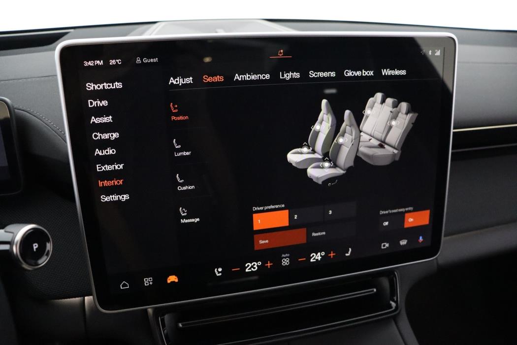 POLESTAR 4 2025