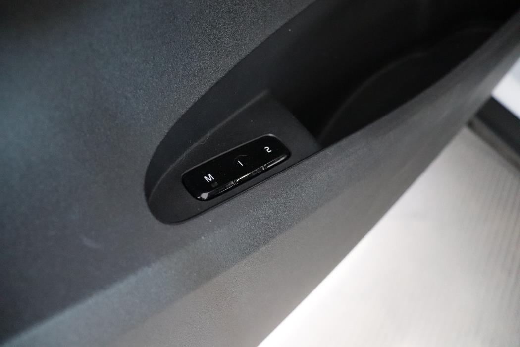 POLESTAR 2 2024