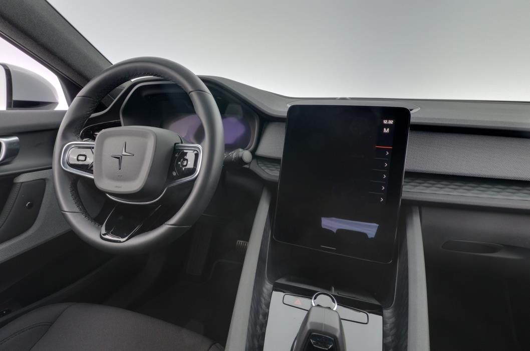 POLESTAR 2 2024
