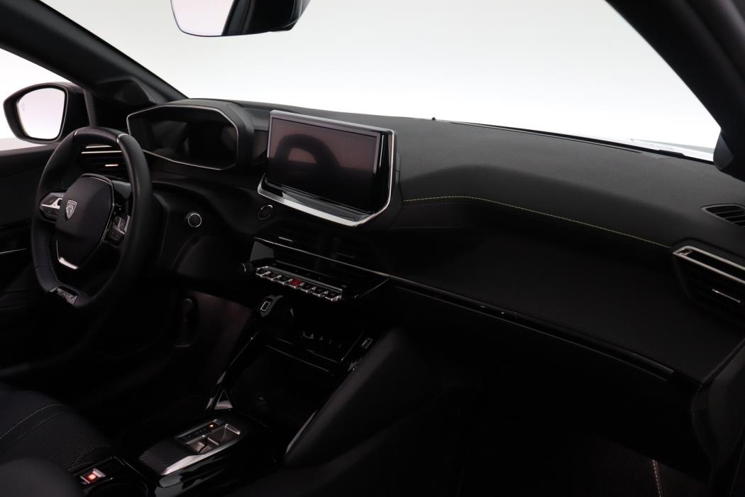 PEUGEOT e-208 2025