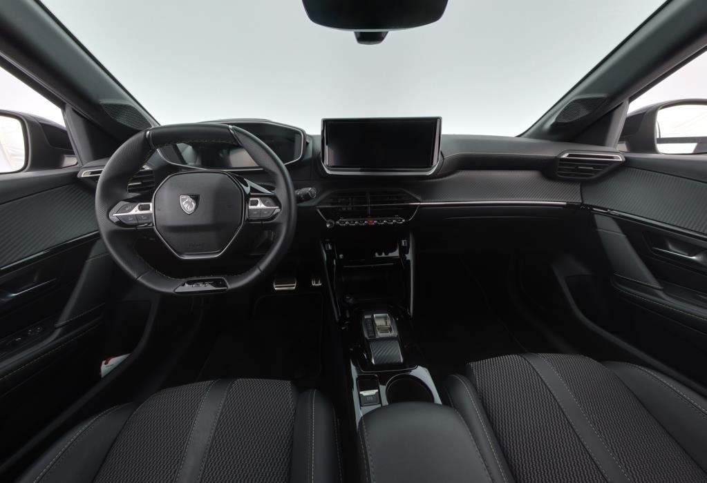 PEUGEOT e-208 2025