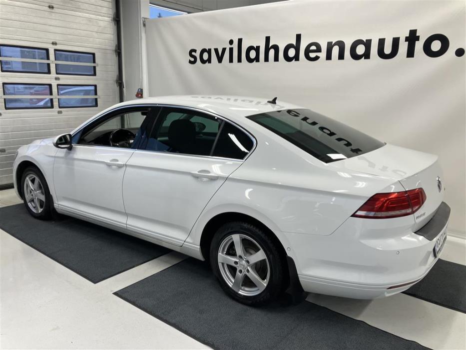 VOLKSWAGEN Passat 2015