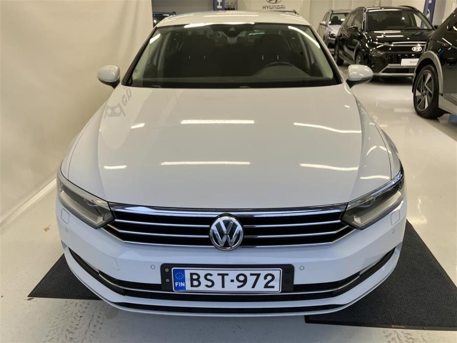 VOLKSWAGEN Passat 2015