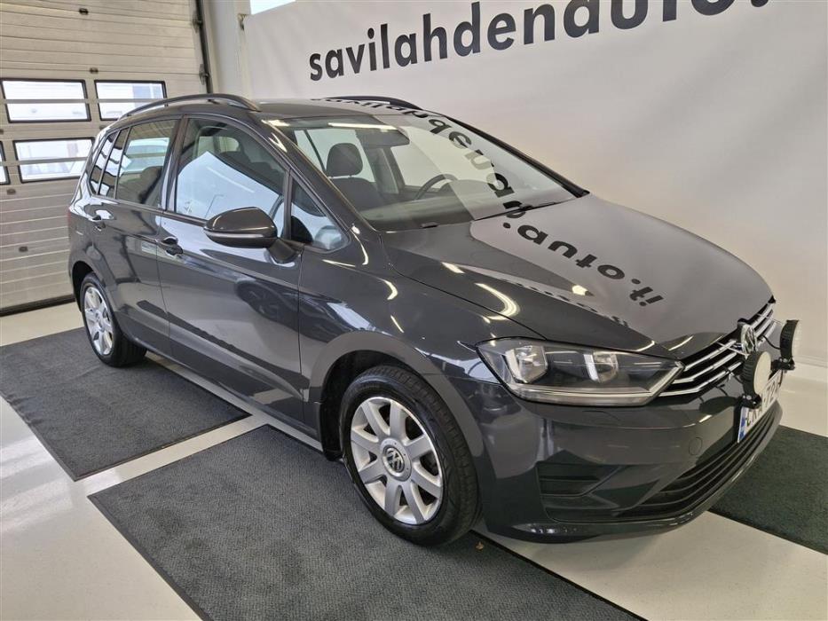 VOLKSWAGEN Golf Sportsvan 2015