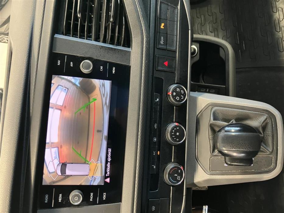 VOLKSWAGEN Transporter 2021