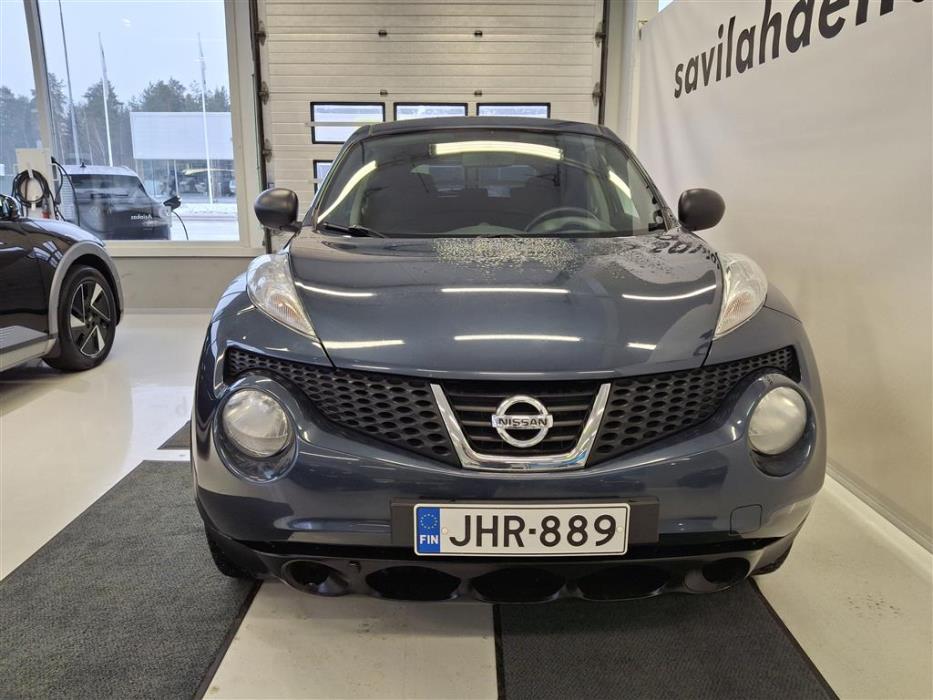 NISSAN Juke 2011