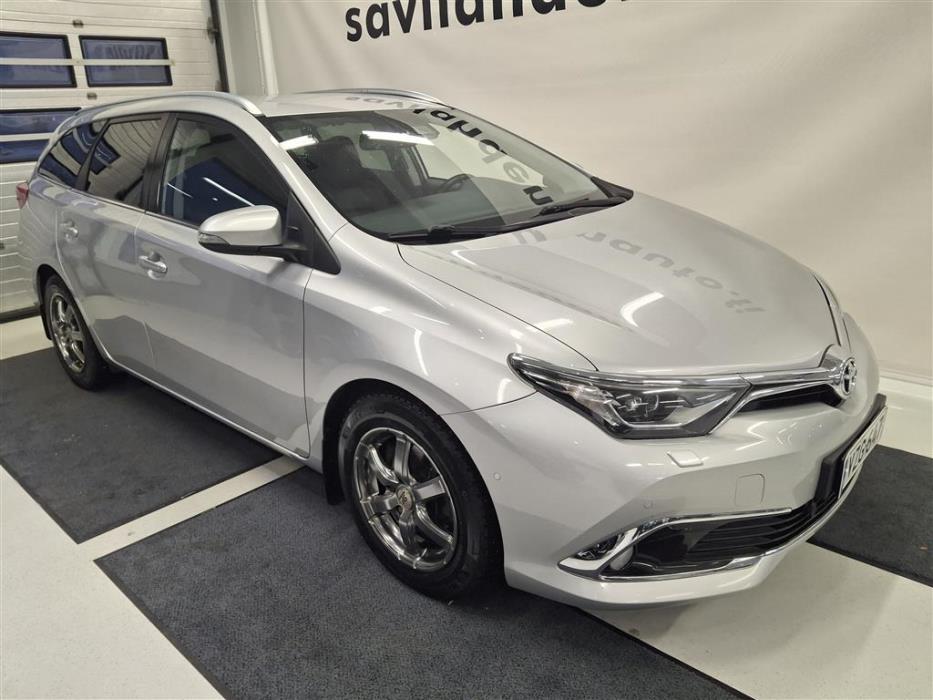 TOYOTA Auris 2017