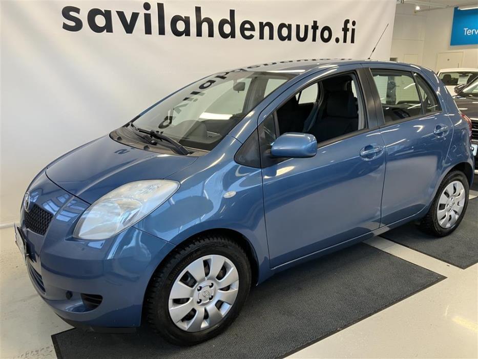 TOYOTA Yaris 2006