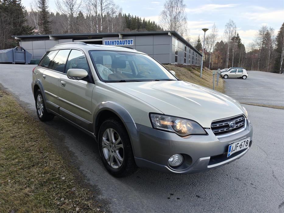 Subaru Legacy 2004