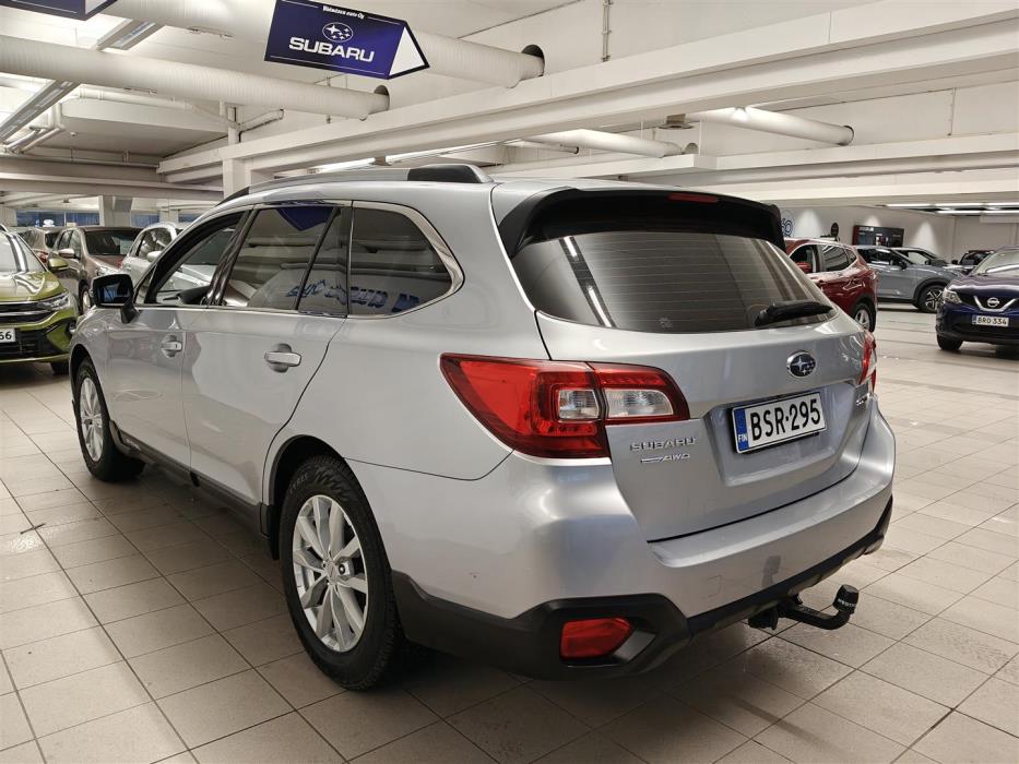 Subaru Outback 2015