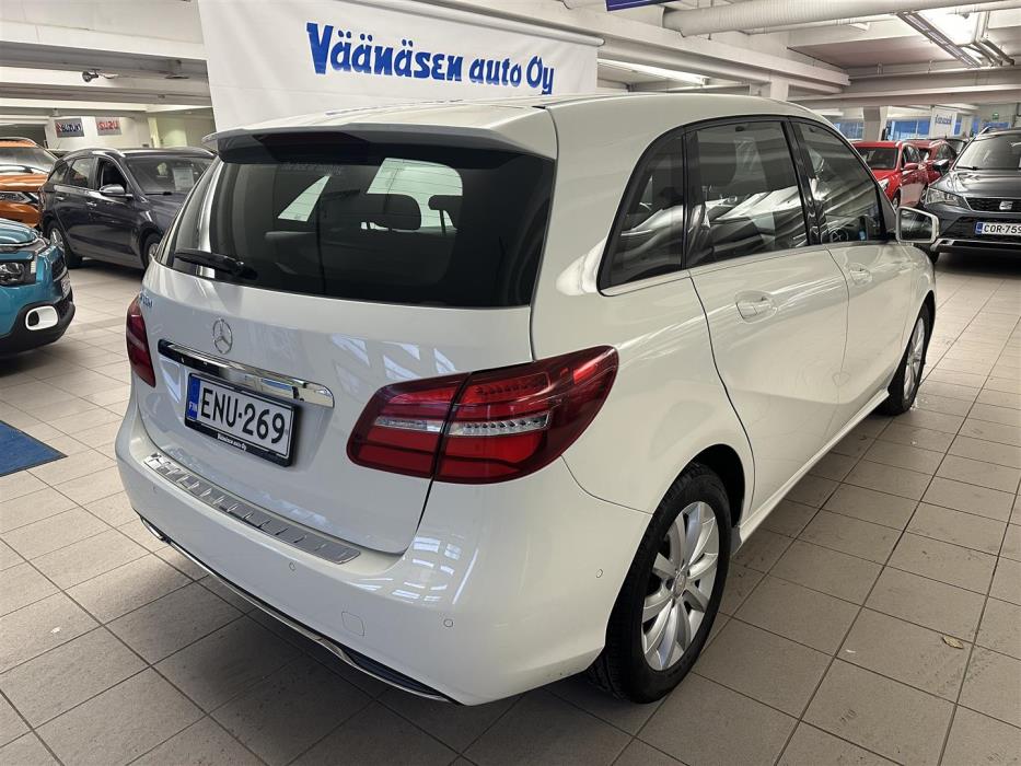 Mercedes-Benz B 2015
