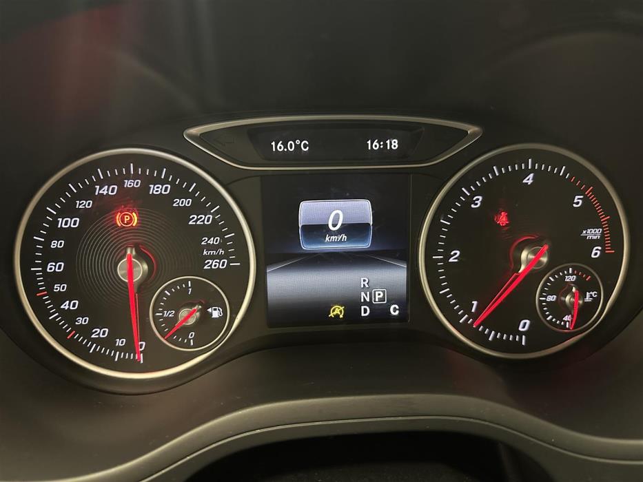 Mercedes-Benz B 2015