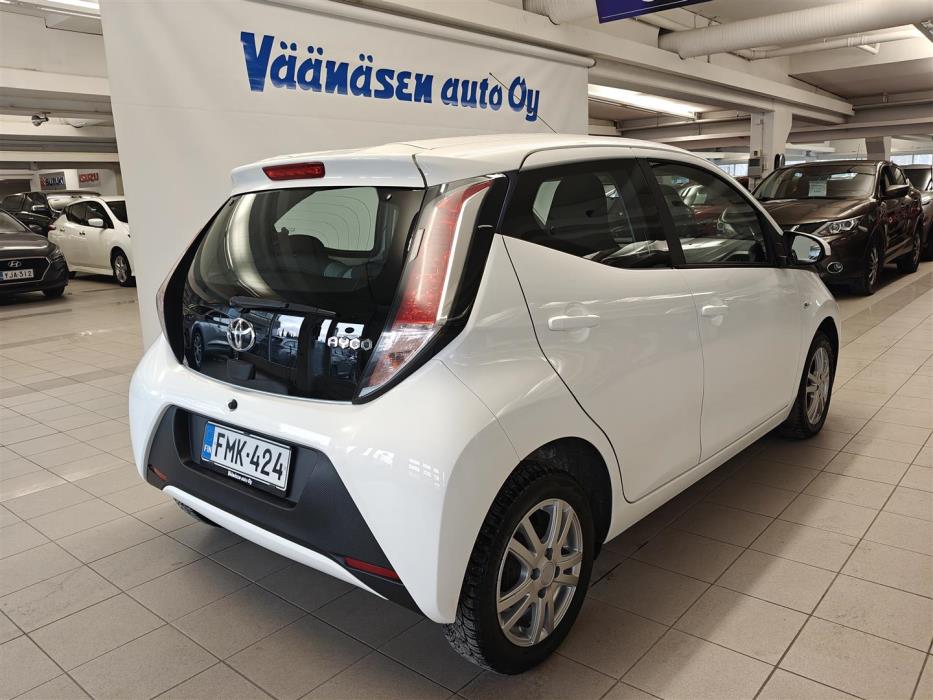 Toyota AYGO 2016