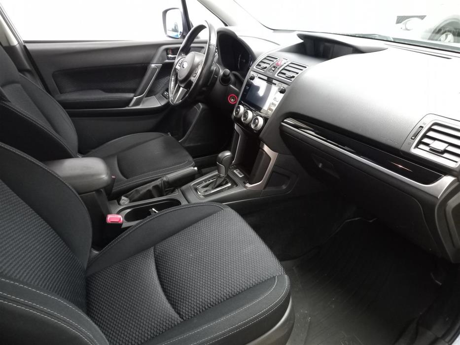 Subaru Forester 2016