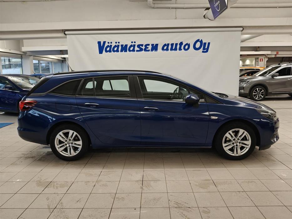 Opel Astra 2021