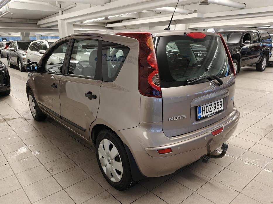 Nissan Note 2011
