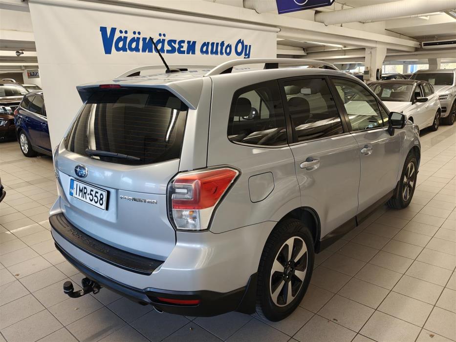 Subaru Forester 2017