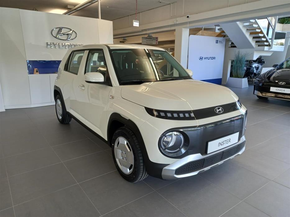 Hyundai INSTER 2026