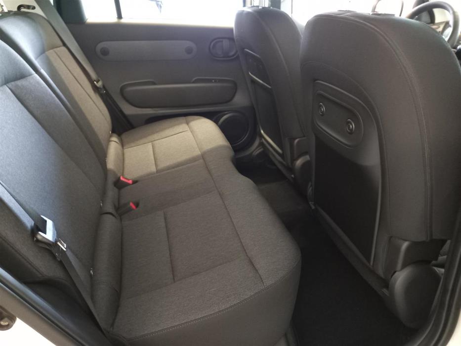 Hyundai INSTER 2026