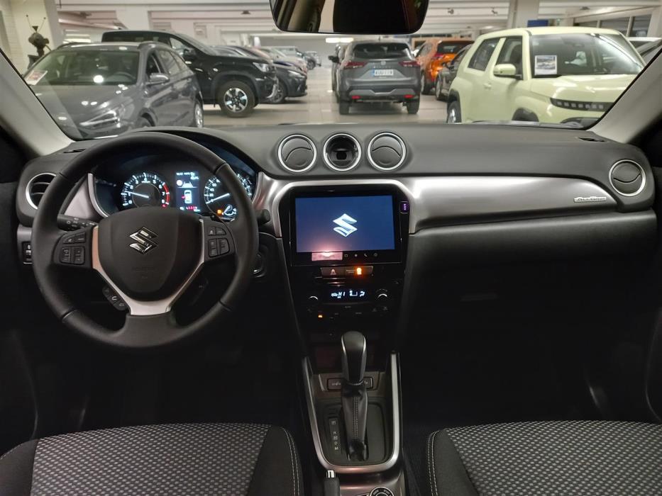 Suzuki Vitara 2025