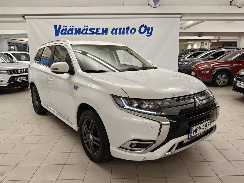 Mitsubishi Outlander PHEV 2020