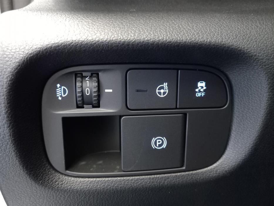 Hyundai INSTER 2026
