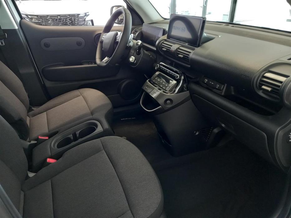 Hyundai INSTER 2026