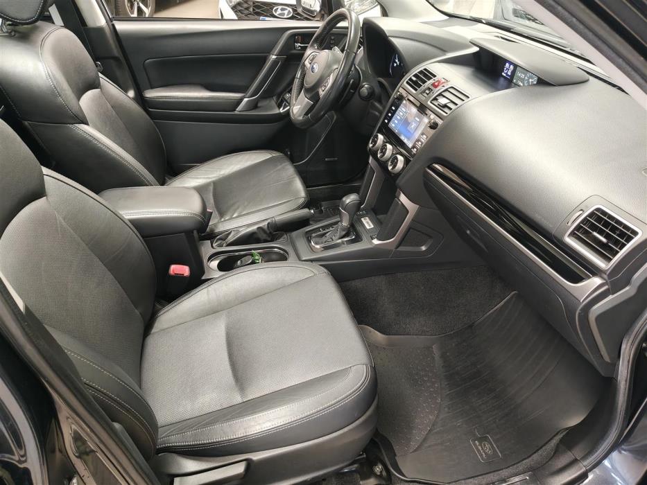 Subaru Forester 2016
