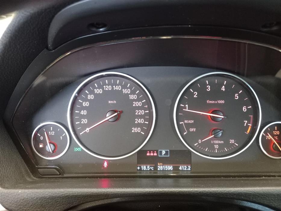 BMW 320 2013