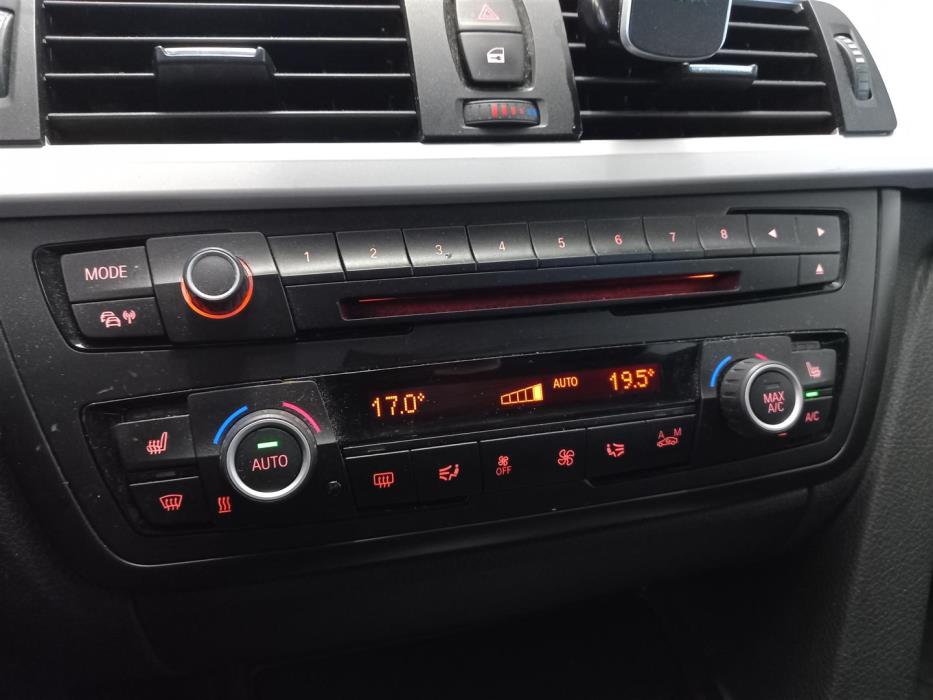 BMW 320 2013