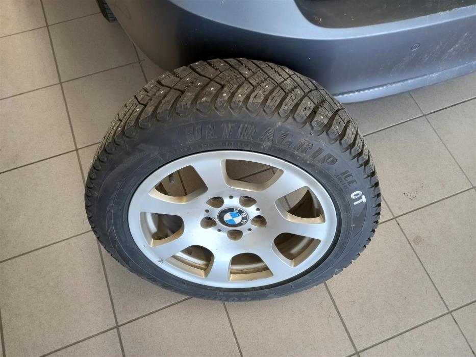 BMW 320 2013