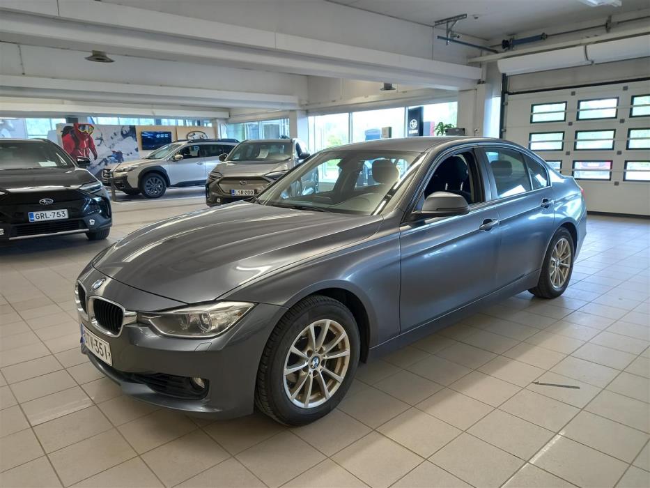 BMW 320 2013