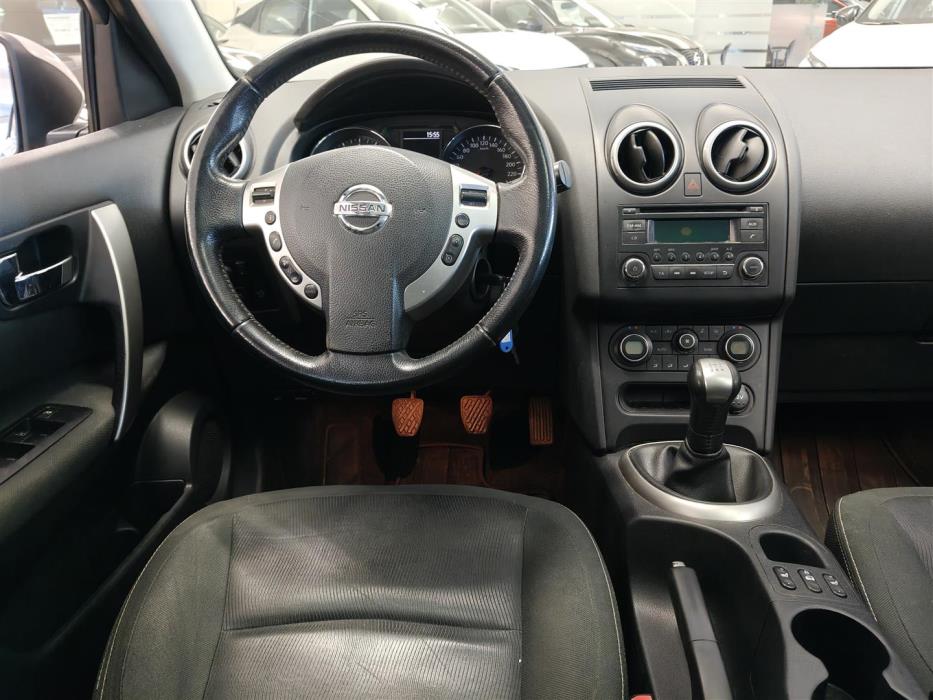 Nissan Qashqai+2 2011