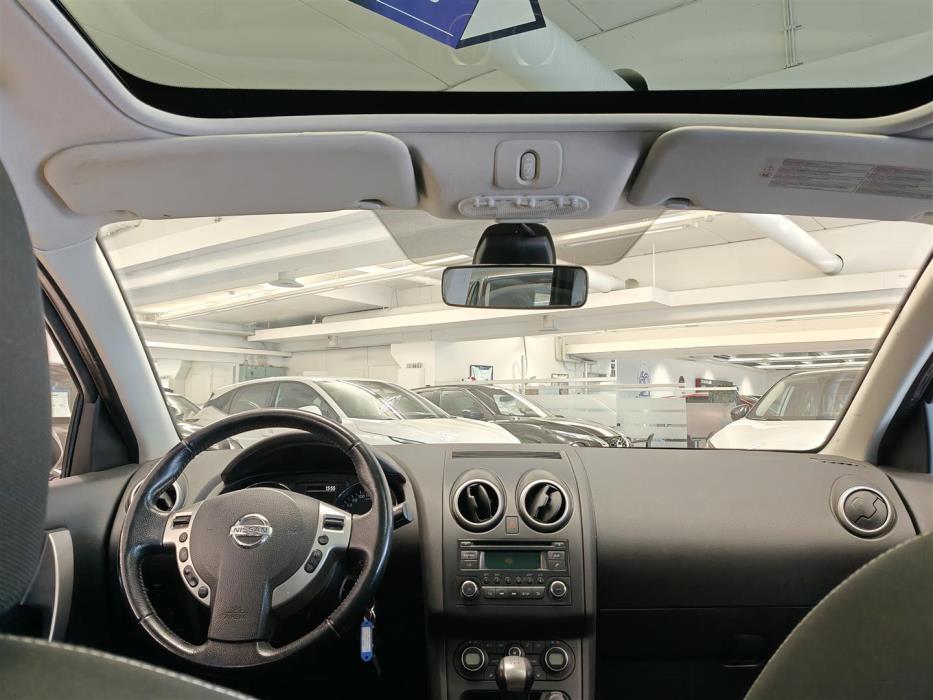 Nissan Qashqai+2 2011