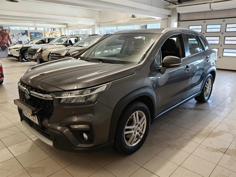 Suzuki S-Cross 2023