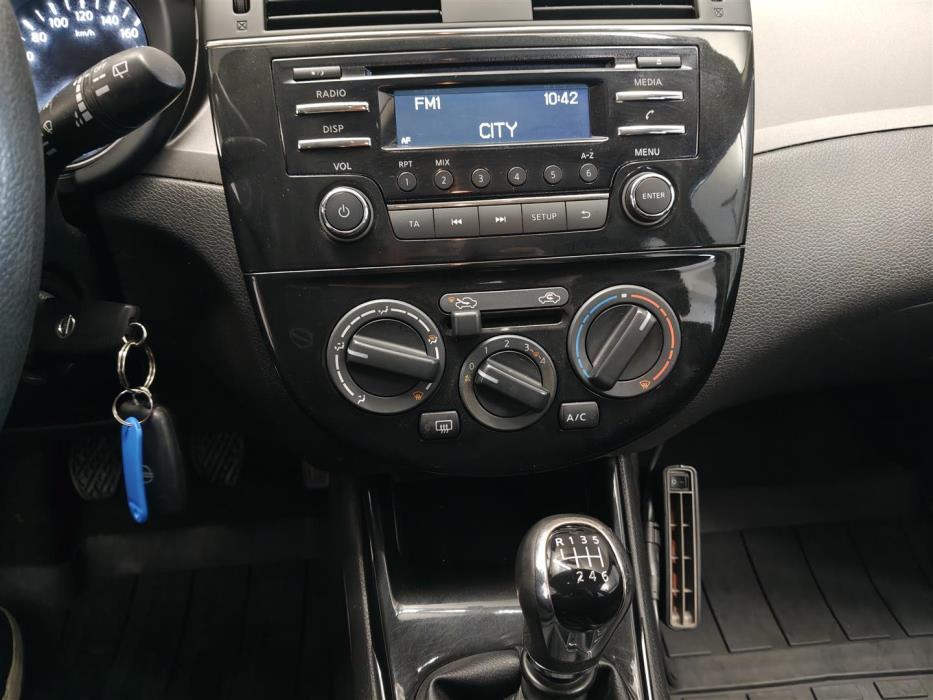Nissan Pulsar 2015