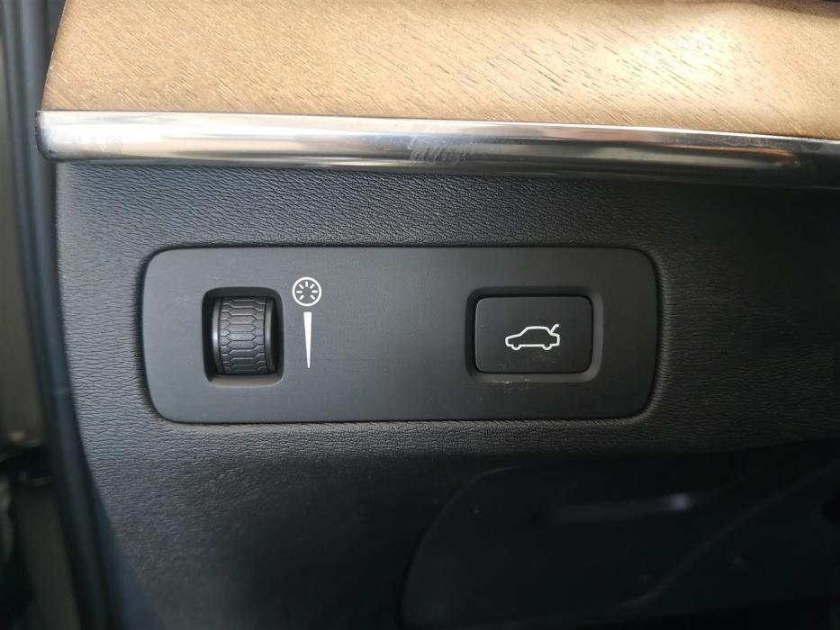 Volvo XC90 2017