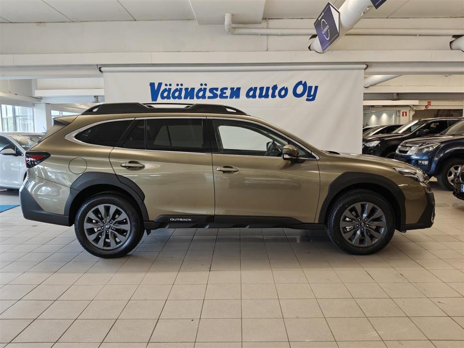 Subaru Outback 2025