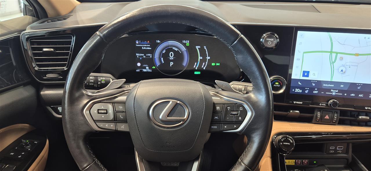 Lexus NX 2023