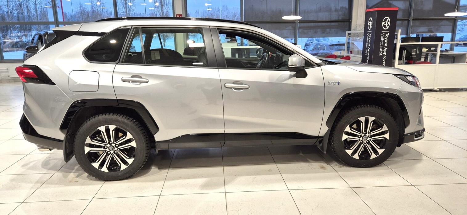 Toyota RAV4 Plug-in 2023