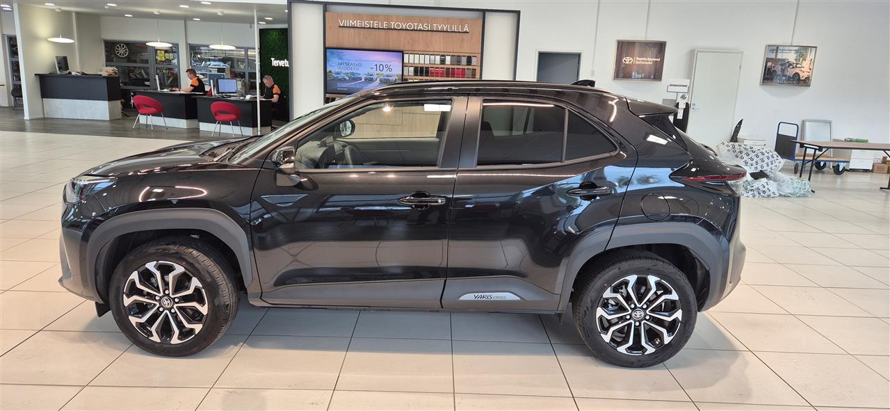 Toyota Yaris Cross 2025