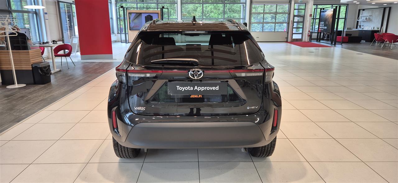 Toyota Yaris Cross 2025