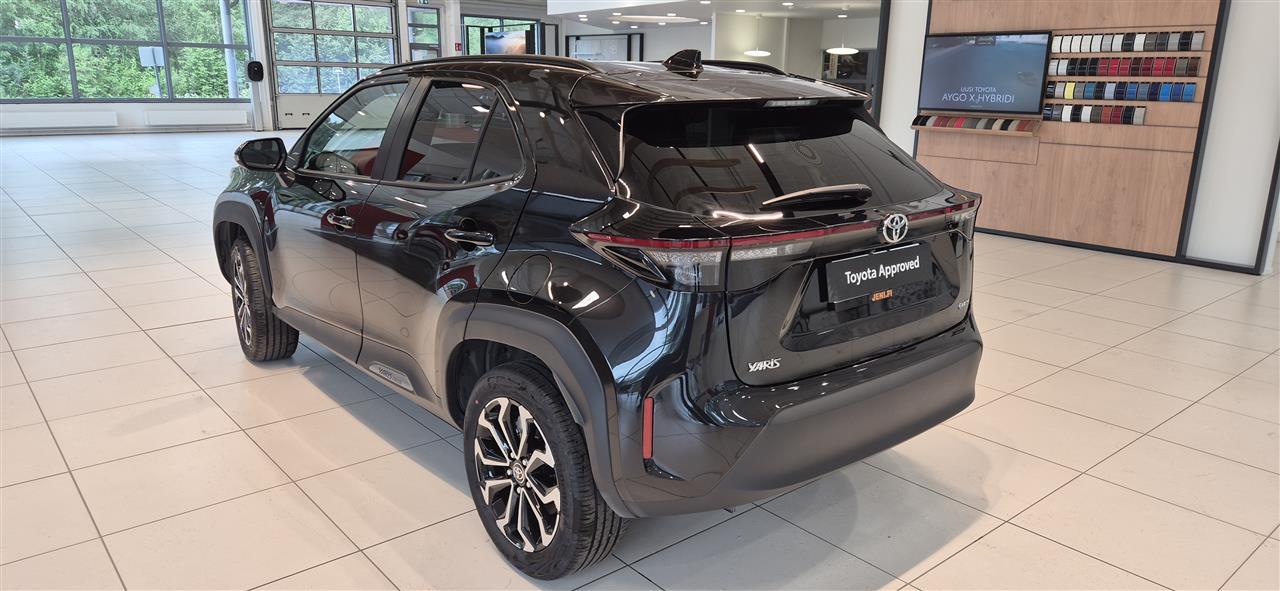 Toyota Yaris Cross 2025