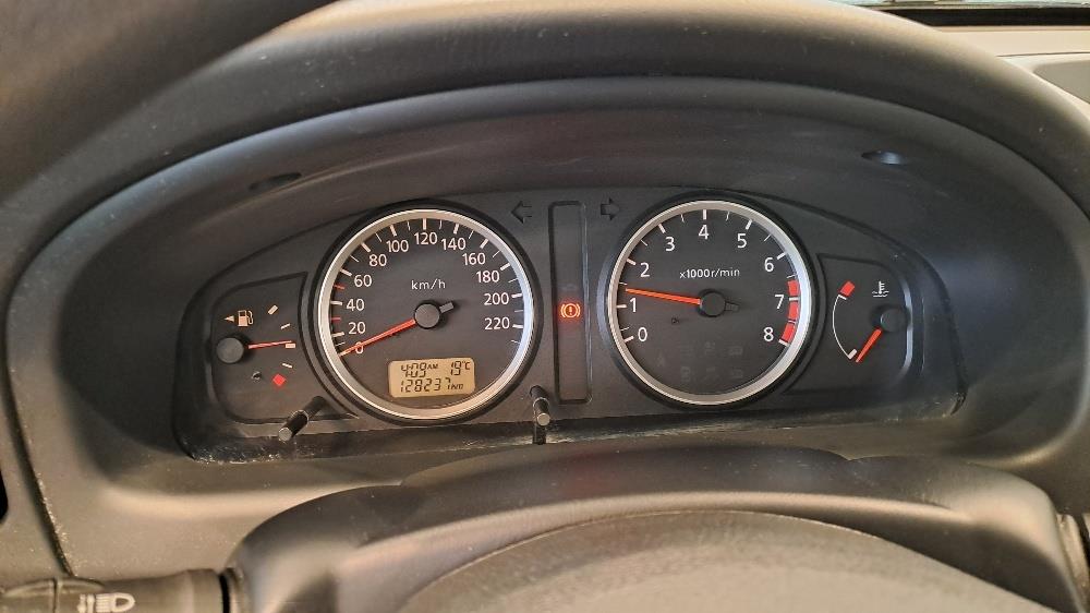 Nissan Almera 2006